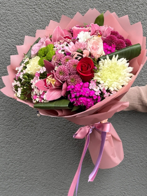  Send Flowers in Antalya - Bouquet of Colorful Flowers
